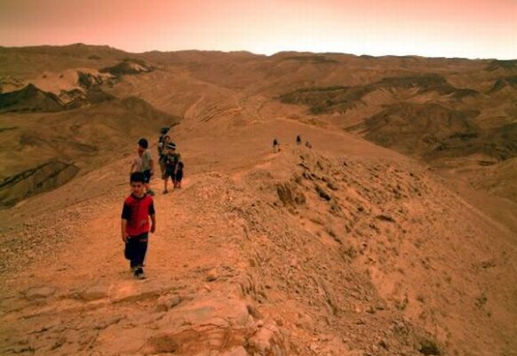 ילדים על הסכין. מסלול נחל מסור