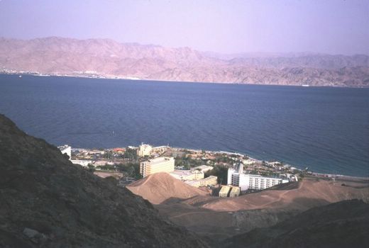 תצפית על אילת מהר צפחות. צילום באדיבות החברה להגנת הטבע