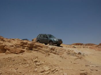 מאגורות נחש צמא, גבי חווה, מעלה נוח