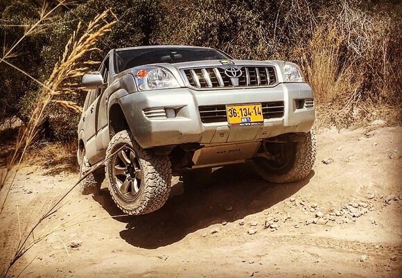 בקרת משיכה לשטח הצלבה טויוטה לנדקרוזר 120