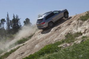 GRAND CHEROKEE ג'פ גרנד צ'רוקי מטפס עלייה