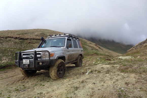 ארמניה טיול ג'יפים