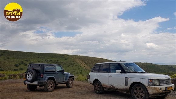 אווירה לנדרובר דיסקברי ג'יפ רנגלר