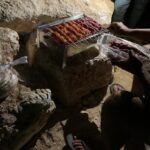 מנגל שיפודים אוכל