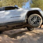 ג'יפ גרנדצירוקי גלגל באוויר הצלבה