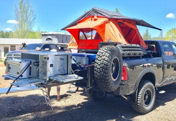 מטבח נייד טנדר אוכל דודג' ראם