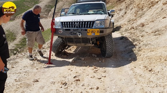 בולג'וינט בול ג'וינט טויוטה פראדו 90 תיקון שטח