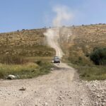 צרעה אתגרי מעלה עליה שביל אבק