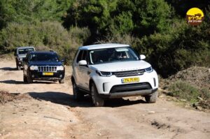 ג'יסר א זרקא שיירה ג'יפים לנדרובר דיסקאברי ספורט