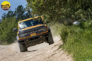 פורד ברונקו 4X4 צילום אלון רון
