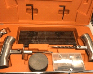 ערכת פנצ'ר -ערכה מקצועית (כתומה) לתיקון נקרים בעזרת תולעים